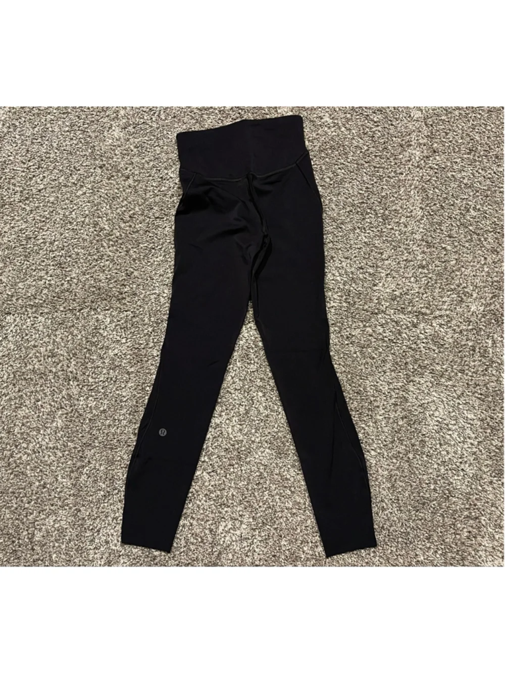 Lululemon Women’s Base Pace High-Rise Tight, Size 0, 25” Inseam, EUC